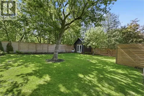 52 Grand Avenue Caledonia ON N3W 2J5