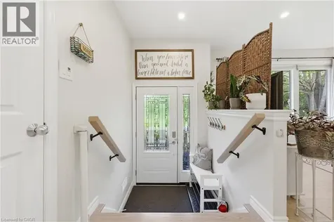 52 Grand Avenue Caledonia ON N3W 2J5