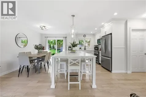 52 Grand Avenue Caledonia ON N3W 2J5