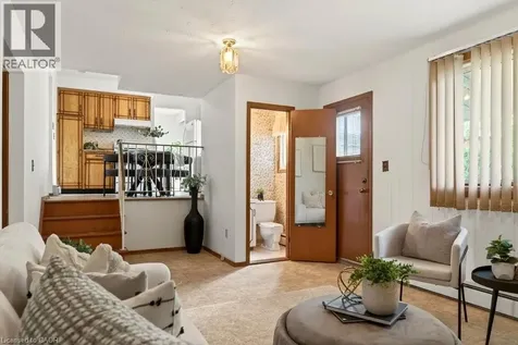 134 Greeningdon Drive Hamilton ON L9A 3A9