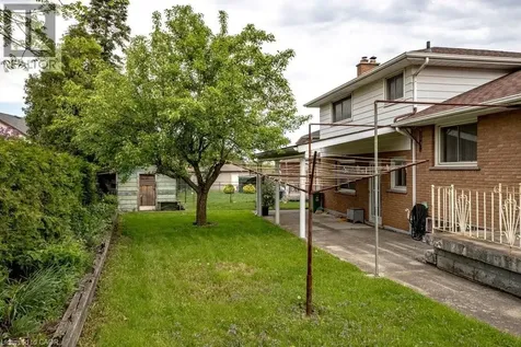 134 Greeningdon Drive Hamilton ON L9A 3A9