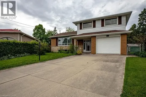 134 Greeningdon Drive Hamilton ON L9A 3A9