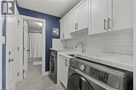 214 Binbrook Road Glanbrook ON L0R 1C0