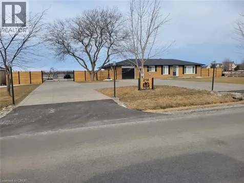214 Binbrook Road Glanbrook ON L0R 1C0