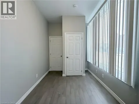 105 Cheever Street Hamilton ON L8L 5R8