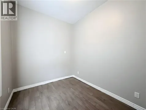 105 Cheever Street Hamilton ON L8L 5R8