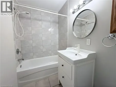 105 Cheever Street Hamilton ON L8L 5R8