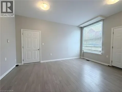 105 Cheever Street Hamilton ON L8L 5R8