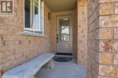 20 Ridgeway Crescent Kitchener ON N2E 3M3
