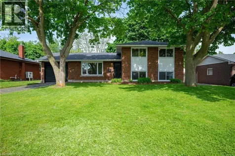 19 Taylor Avenue Cambridge ON N1R 5M1