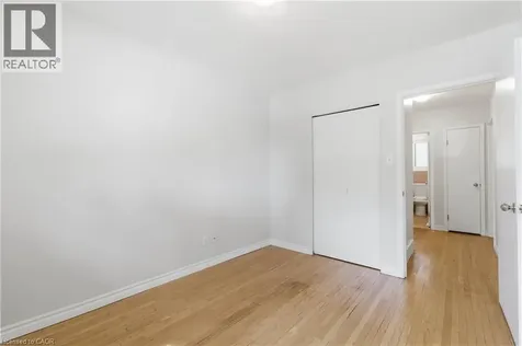 19 Taylor Avenue Cambridge ON N1R 5M1