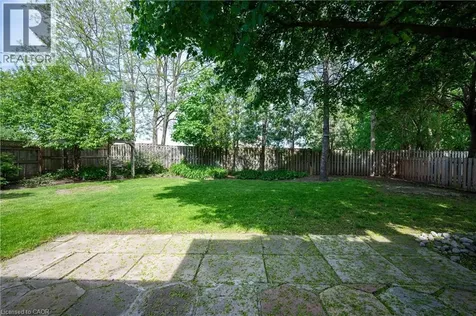 19 Taylor Avenue Cambridge ON N1R 5M1