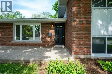 19 Taylor Avenue Cambridge ON N1R 5M1