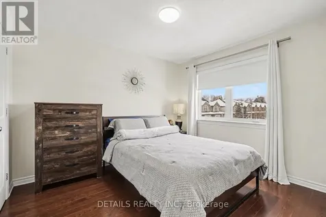 112 Whispering Winds Way Ottawa ON K1W 0B7