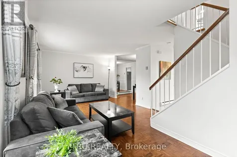 24 Compata Way Ottawa ON K1B 4W9