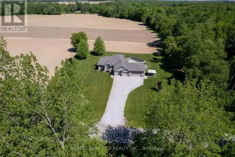 1827 Windham Road 3 Norfolk ON N0E 1R0