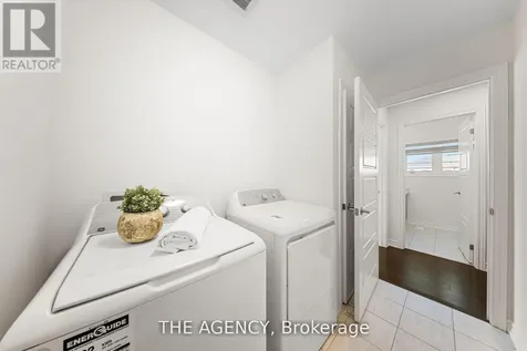 1 Bee Crescent Brantford ON N3T 0V7