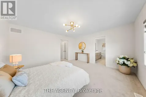 1 Bee Crescent Brantford ON N3T 0V7