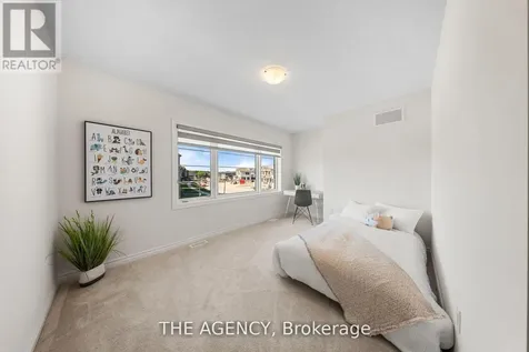 1 Bee Crescent Brantford ON N3T 0V7