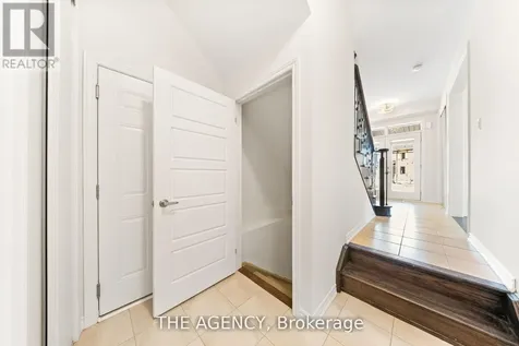1 Bee Crescent Brantford ON N3T 0V7