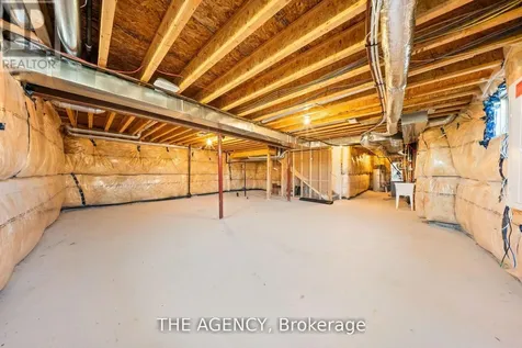 1 Bee Crescent Brantford ON N3T 0V7
