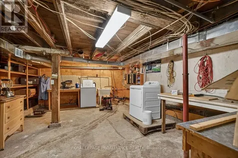 58 Abbott Street Brockville ON K6V 4A6