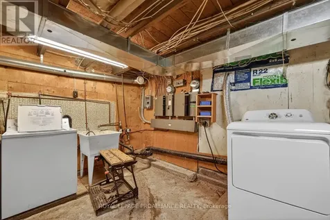 58 Abbott Street Brockville ON K6V 4A6