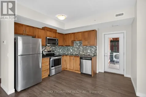 175 Commonwealth Street Kitchener ON N2E 0H4