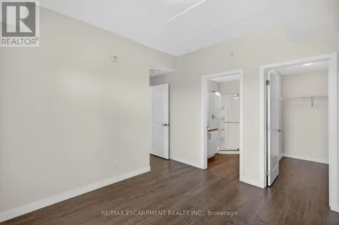 175 Commonwealth Street Kitchener ON N2E 0H4