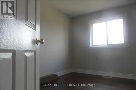 135 Activa Avenue Kitchener ON N2E 3T3