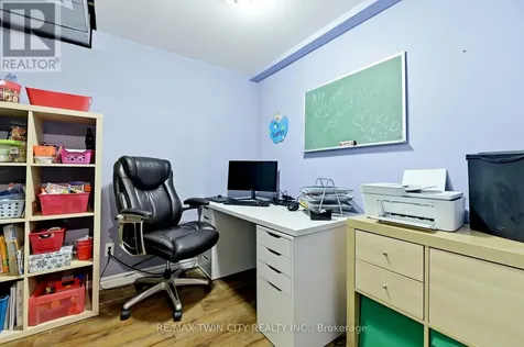 6 Jones Lane Brantford ON N3T 0B1