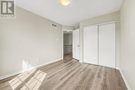 158 Lokoya Street Ottawa ON K2S 0J5