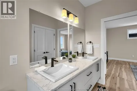 199 Ironwood Trail Chatham ON N7M 0T3