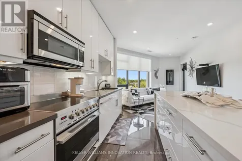 690 King Street West Kitchener ON N2H 5L8