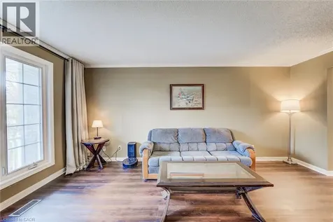 13 Gateview Drive Waterloo ON N2T 1A3