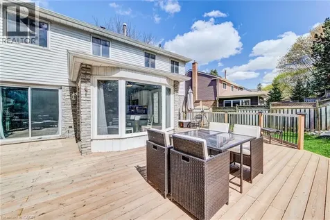 13 Gateview Drive Waterloo ON N2T 1A3