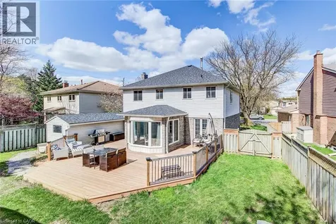 13 Gateview Drive Waterloo ON N2T 1A3