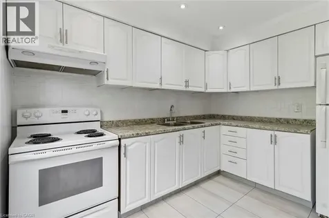 32 Lansing Square Brampton ON L6Z 1E6