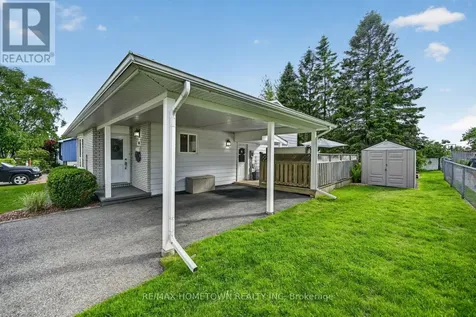 736 Comstock Crescent Brockville ON K6V 6E1