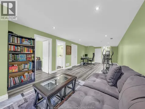 11945 Maitland Avenue Windsor ON N8P 0B9