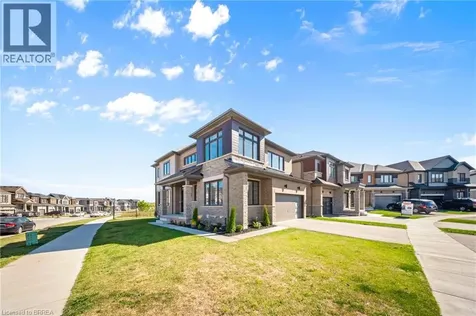 1 Bee Crescent Brantford ON N3T 0V7