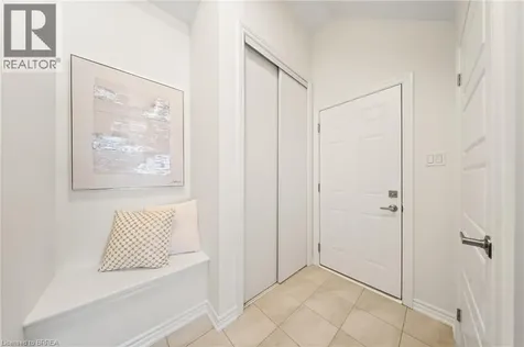 1 Bee Crescent Brantford ON N3T 0V7