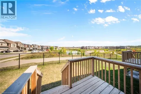 1 Bee Crescent Brantford ON N3T 0V7