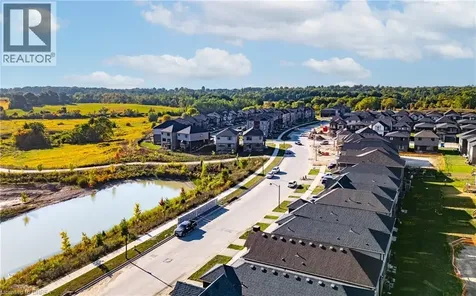 1 Bee Crescent Brantford ON N3T 0V7