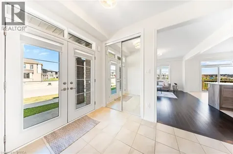 1 Bee Crescent Brantford ON N3T 0V7