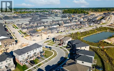 1 Bee Crescent Brantford ON N3T 0V7