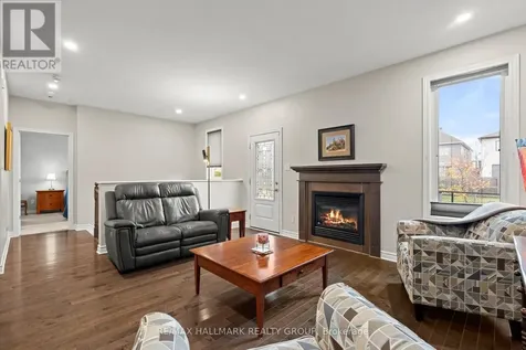 321 Hepatica Way Ottawa ON K4A 0Y9