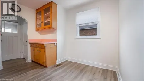 30 Third Avenue St. Thomas ON N5R 4J9