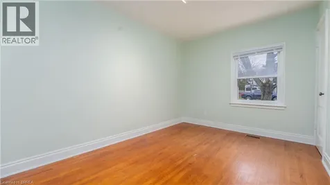 30 Third Avenue St. Thomas ON N5R 4J9