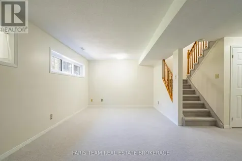 93 Riverview Road New Tecumseth ON L9R 1S1
